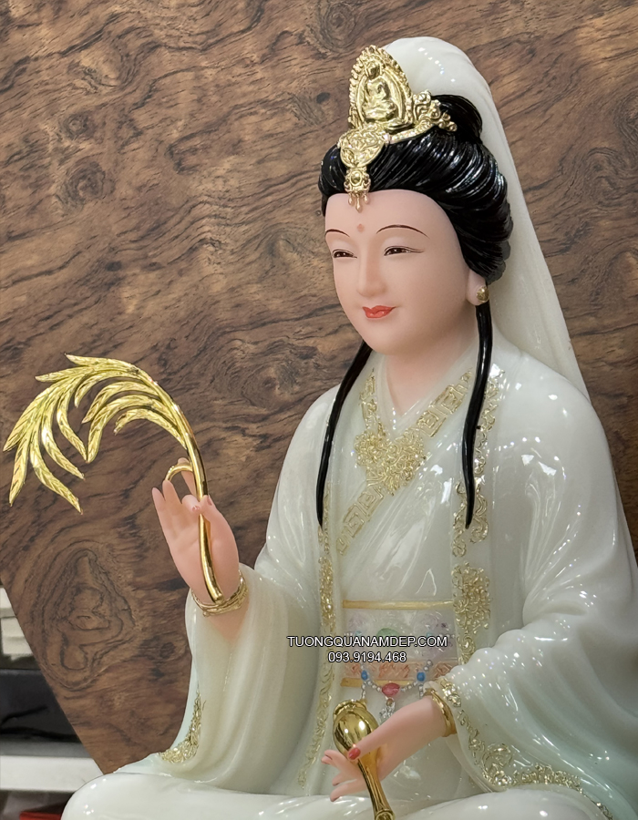 tượng Phật Bà Quan Âm xanh ngọc viền vàng đẹp