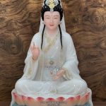 Tượng Quan Âm Trắng đế sen hồng đẹp